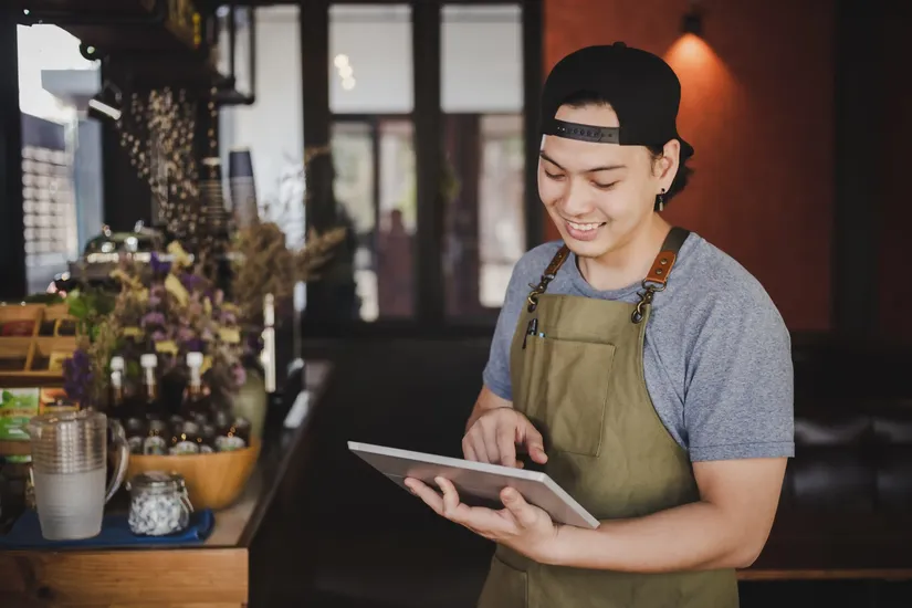 Tingkatkan Penjualan & Efisiensi Bisnis dengan Sistem Point Of Sales